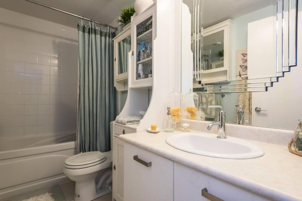 Stunning Condo With Fantastic View Of The City! Toronto Eksteriør bilde