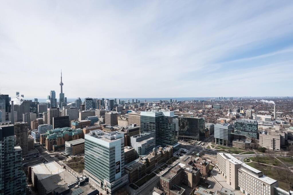 Stunning Condo With Fantastic View Of The City! Toronto Eksteriør bilde